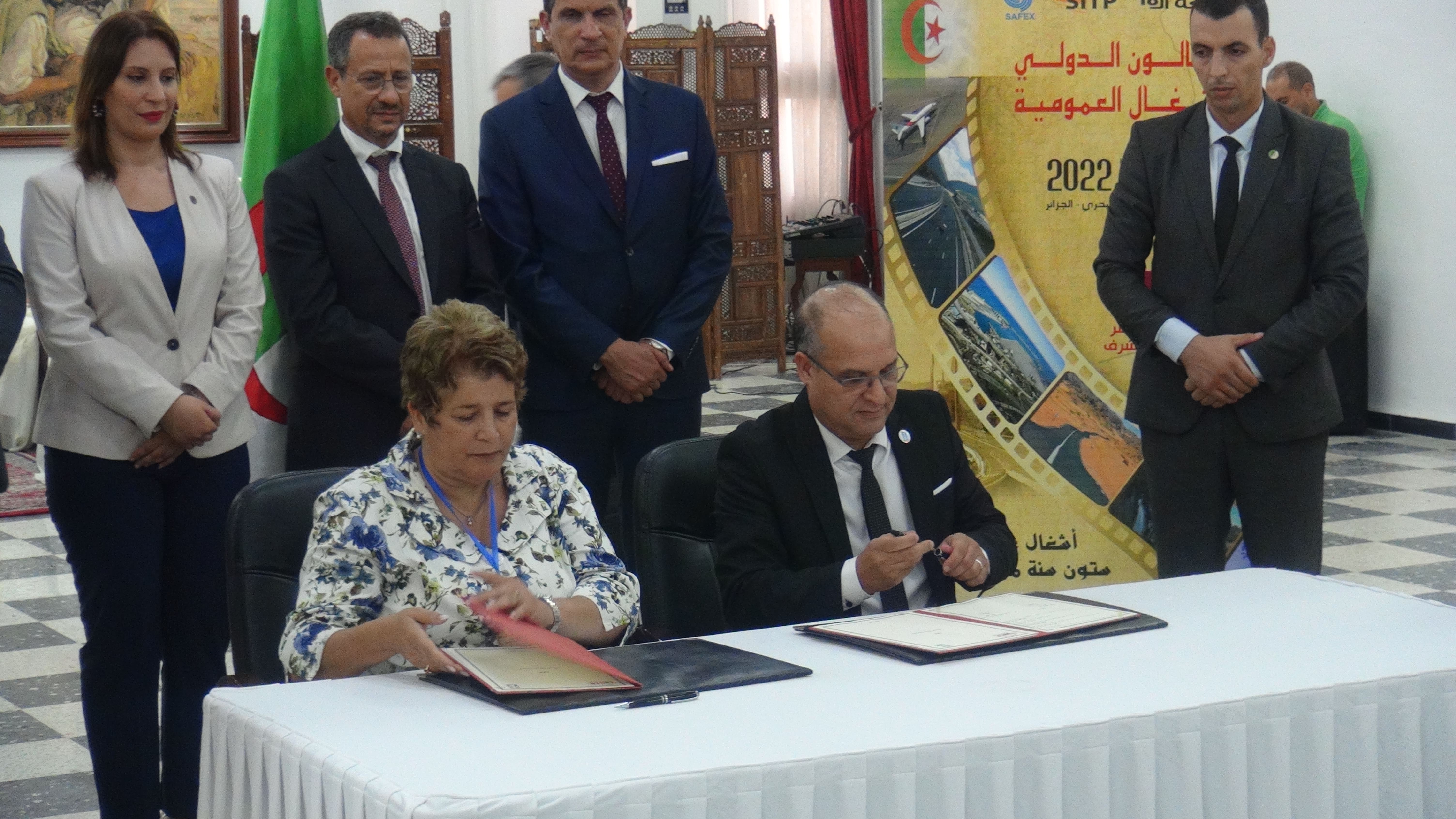 Signature de Conventions Salon Travaux Publics 2022 | École Nationale ...